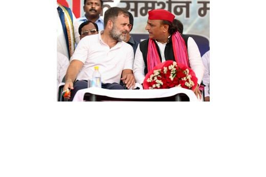 एनडीए की बढ़त के बीच विपक्ष का हमला, चुनाव आयोग की निष्पक्षता पर उठाए सवाल